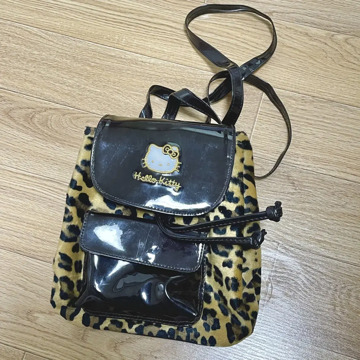 Kitty Hopi Enamel Bag Backpack Gyaru