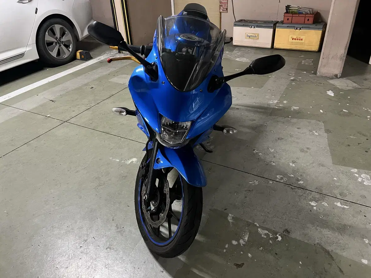 스즈키 gsxr-125 18년식