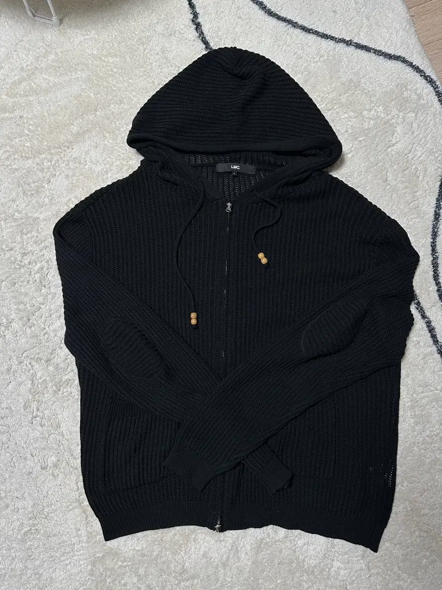 L MC Knitted hooded zip-up