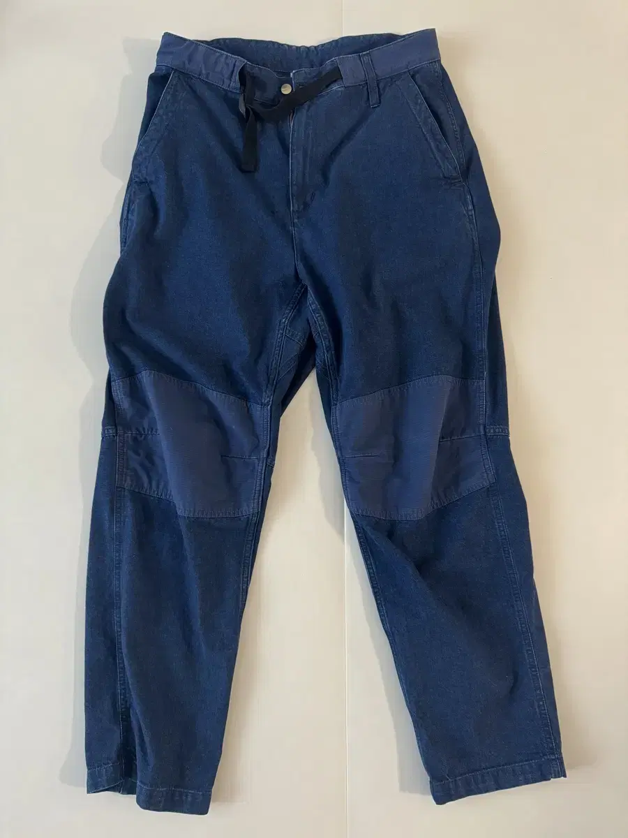 Calhartweep Almapants size M sells