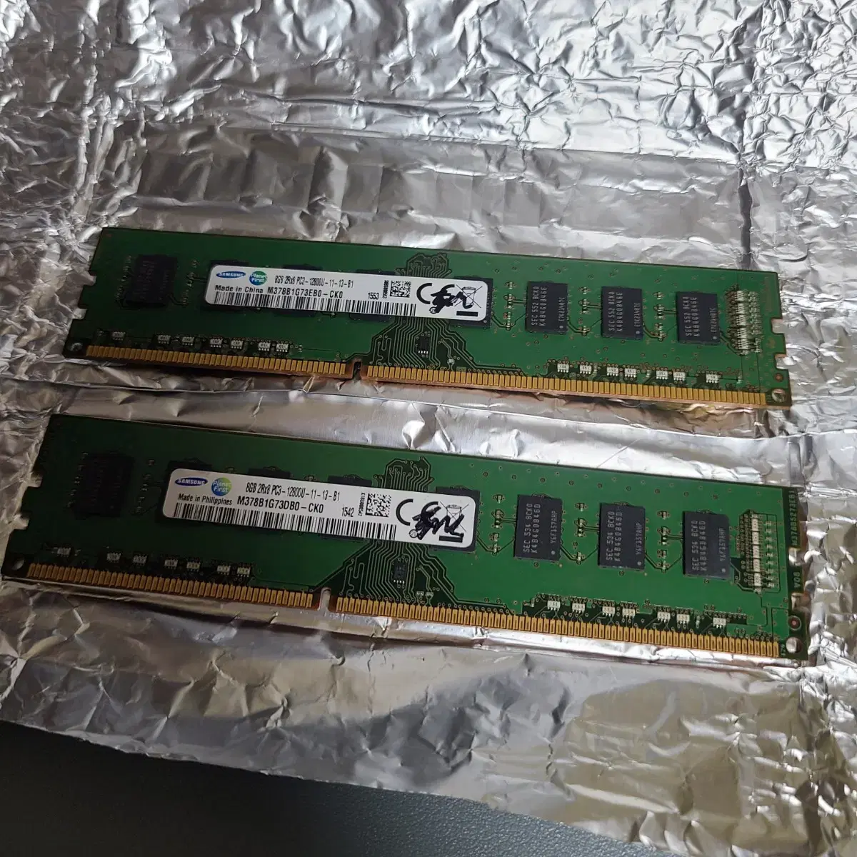 DDR3 8GB메모리 2개 (M378B1G73EB0 -CKO)