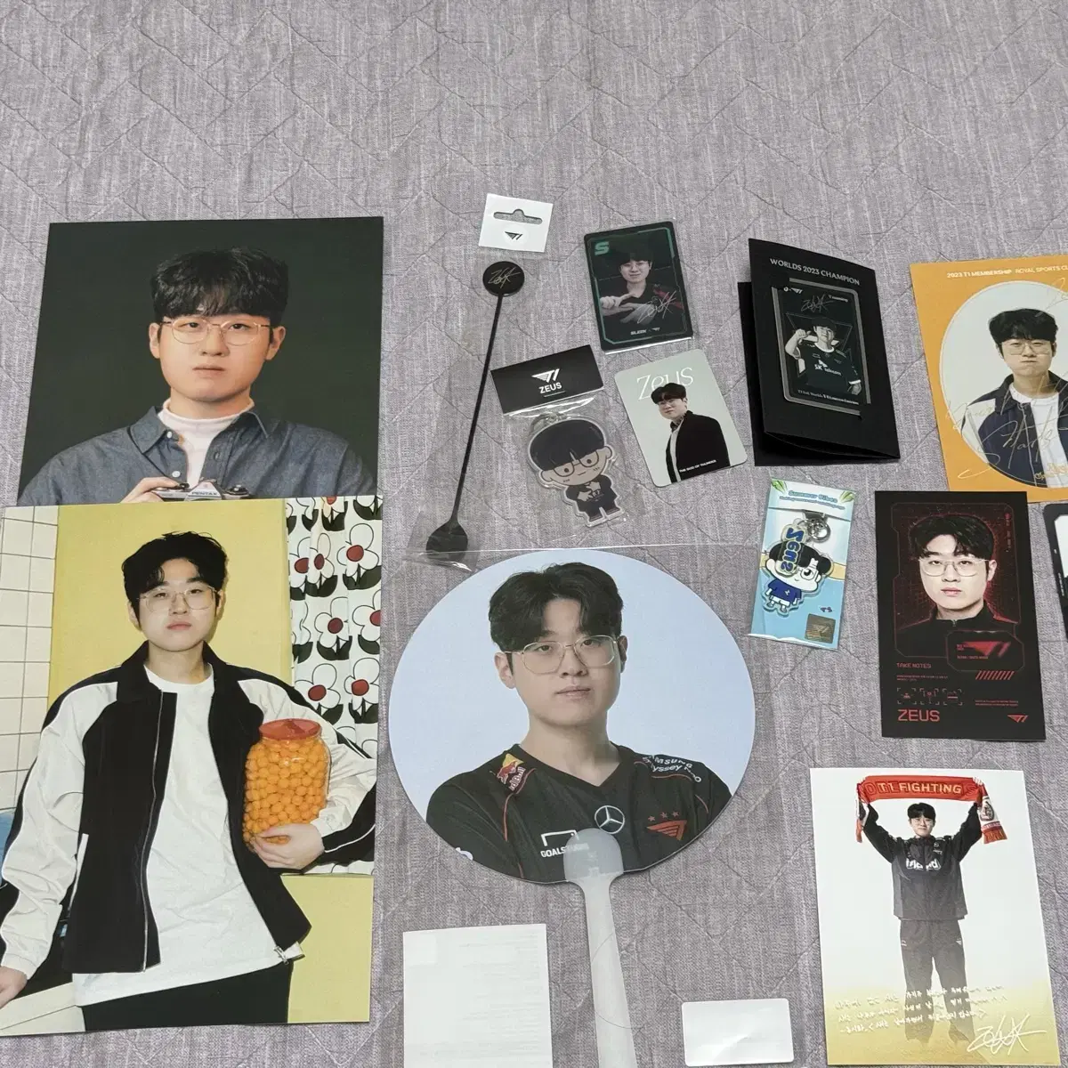 First Prize Zeus photocard Goods Clearance T1