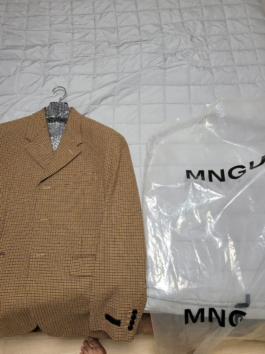 MNGU Overjacket