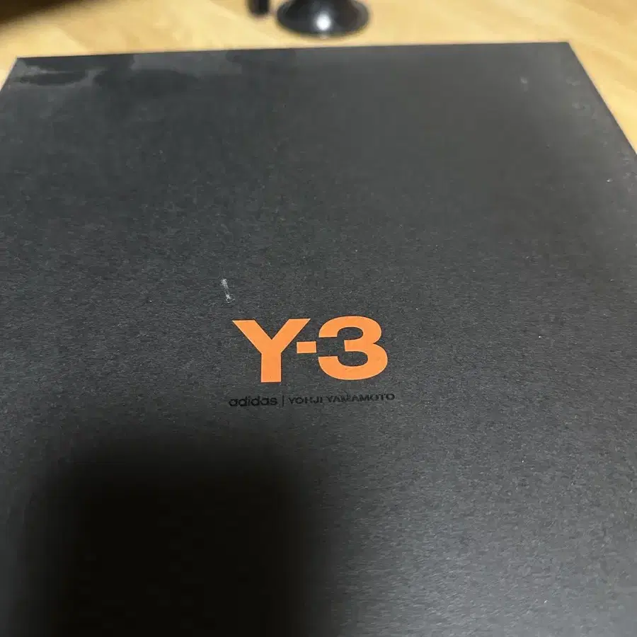 Y-3 카이와 스니커즈