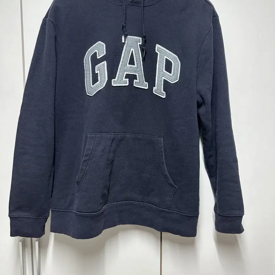 GAP 후드티