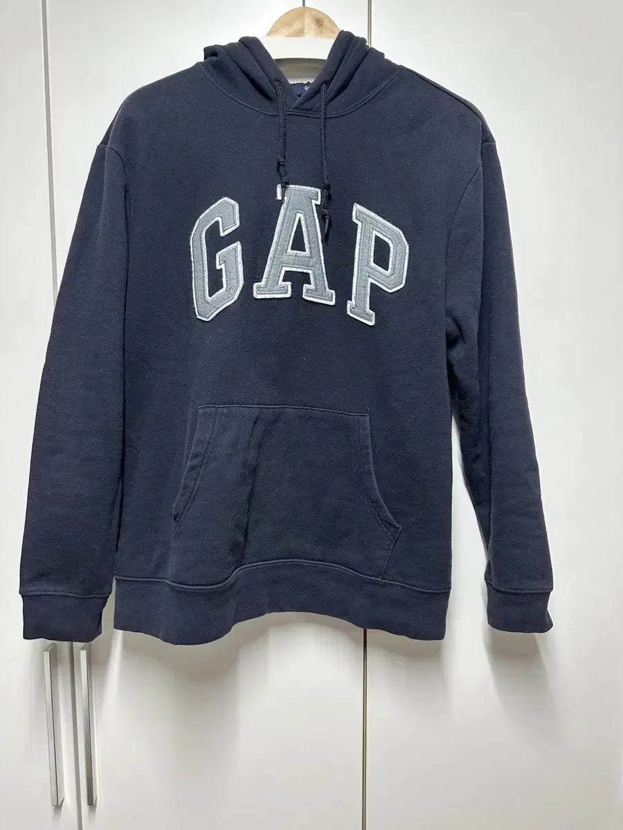 GAP hoodie