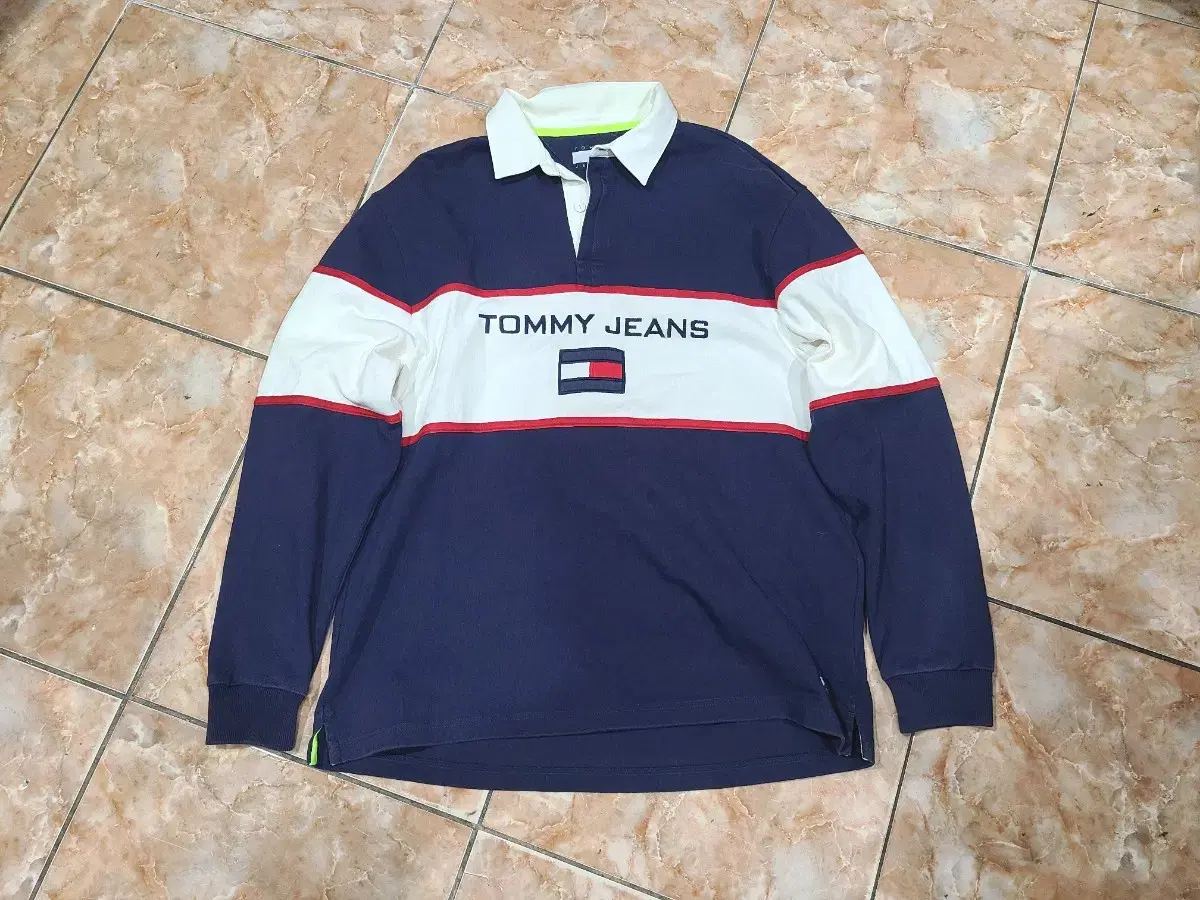 Tommy Jins Rugby T-Shirt