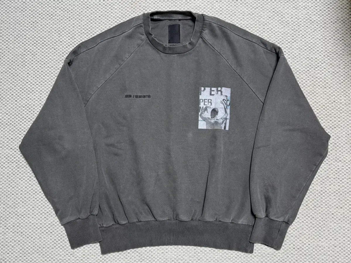 [S] Junge 21FW Garment Dying Ash Graphic Sweatshirt