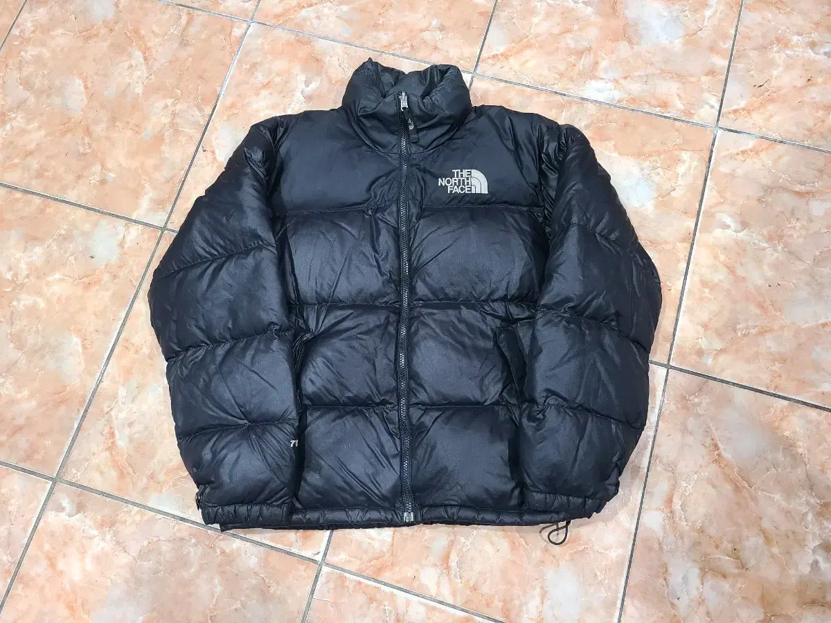 20241120 Older The North Face Nupsi 700 Black (S 90) - 1