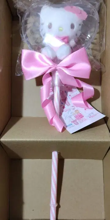 산리오(SANRIO) 헬로키티 커스텀 스틱벌룬풍의 마카롱 스캇