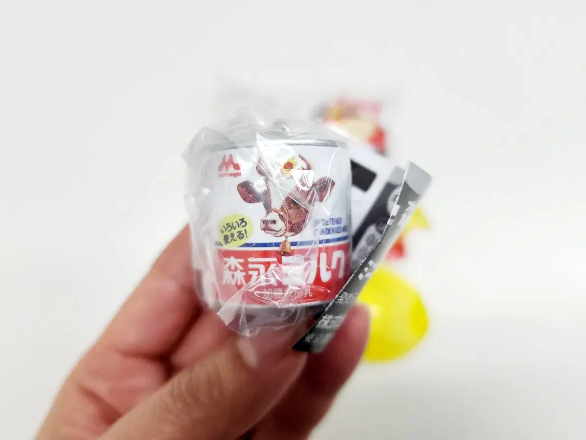 Morinaga condensed milk gacha (condensed milk cans) sealed is selling duplicates.