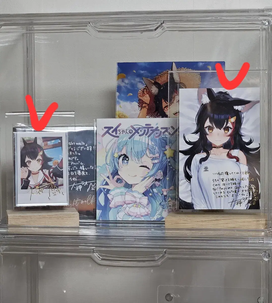 Ookami Mio signature Chekis and postcards