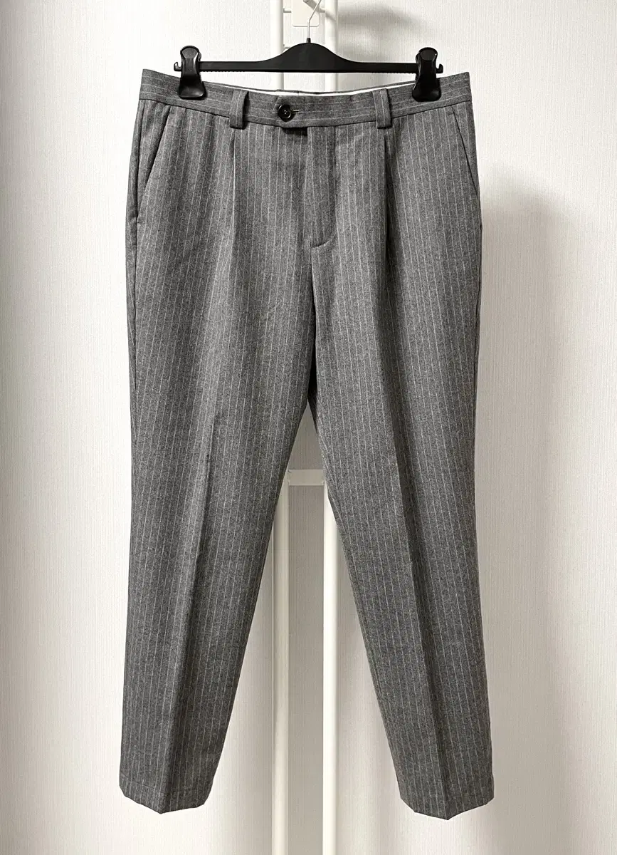 Brunello Cucinelli Leisure Fit Ranaul Trousers (50) New