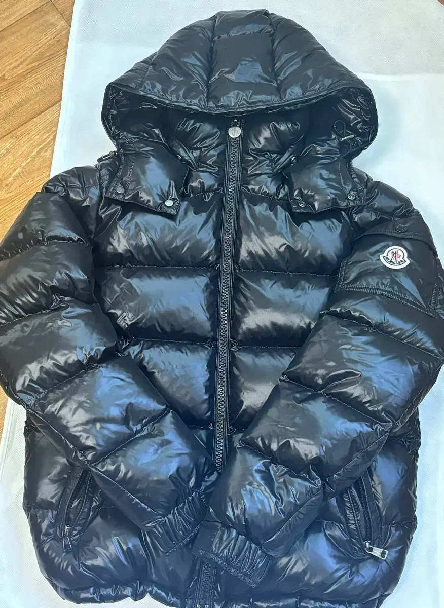 Moncler 2024 maya Padded 2 (new)