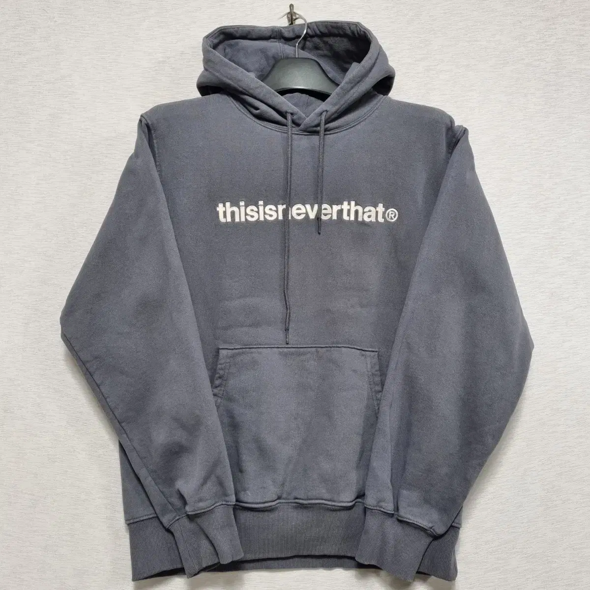 This Is Never That Charcoal Gimo Hoodie M100ㅡ1120