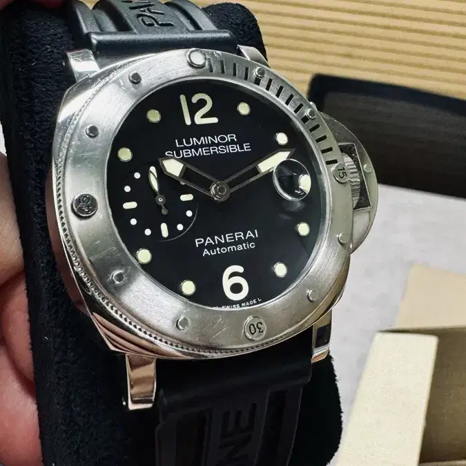 파네라이 44mm 섭머저블 PAM1024 팝니다. (24년3월 정식 오버