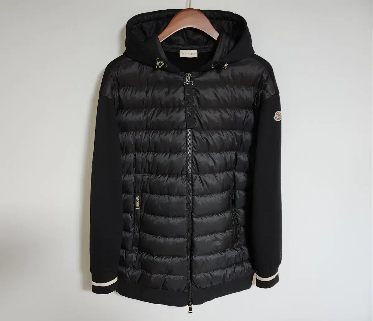 S Moncler Men's Knitted Padded D20938455000