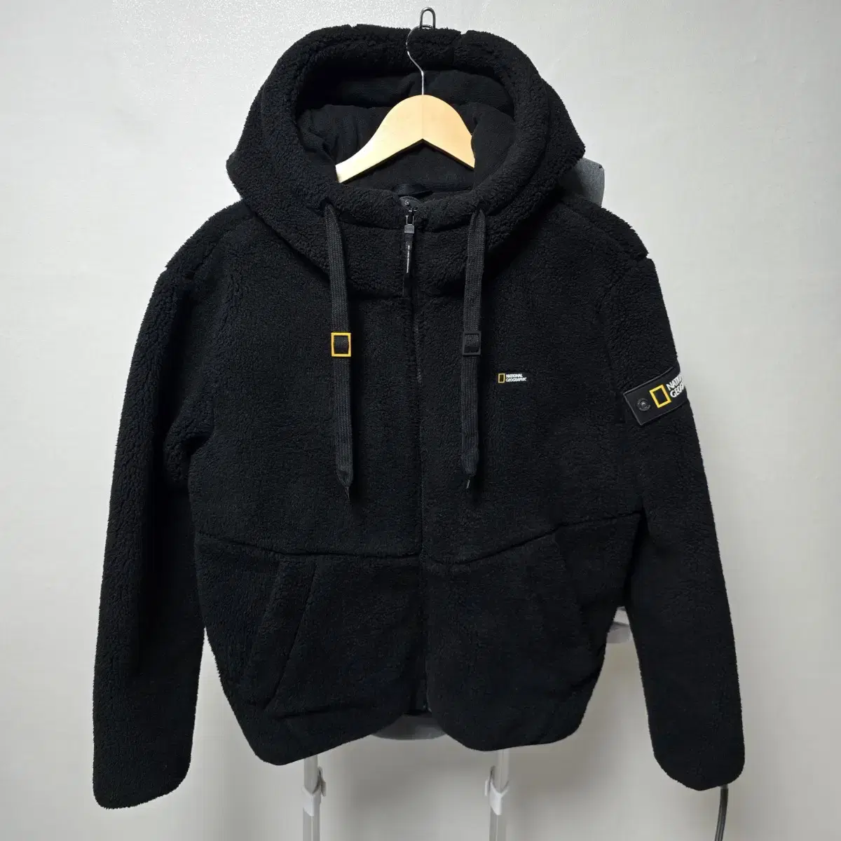 National Geographic Hurricane Hood Zip Up 95