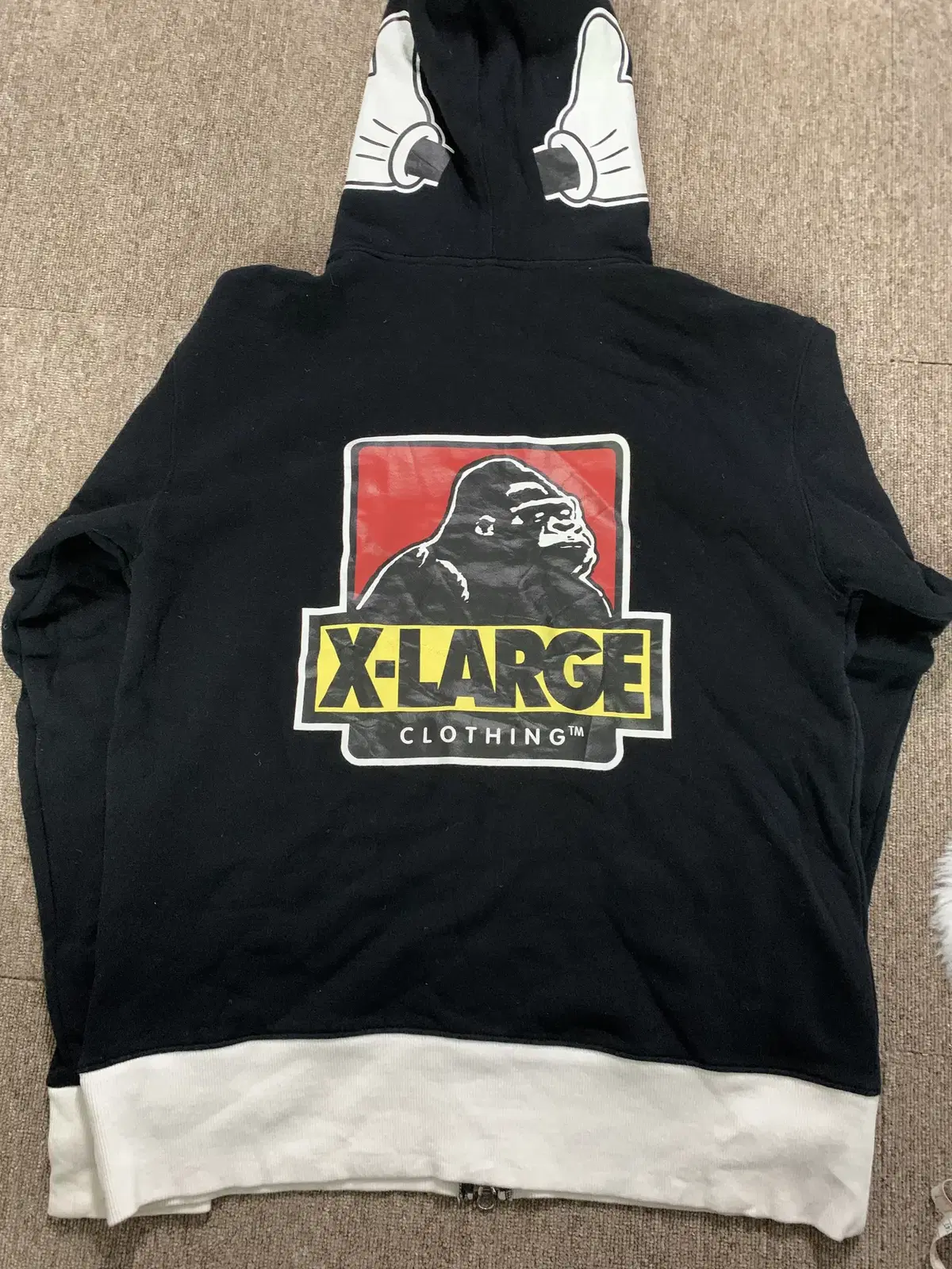 M) Xlarge Xlarge x Disney Collaboration Hoodie Zip Up