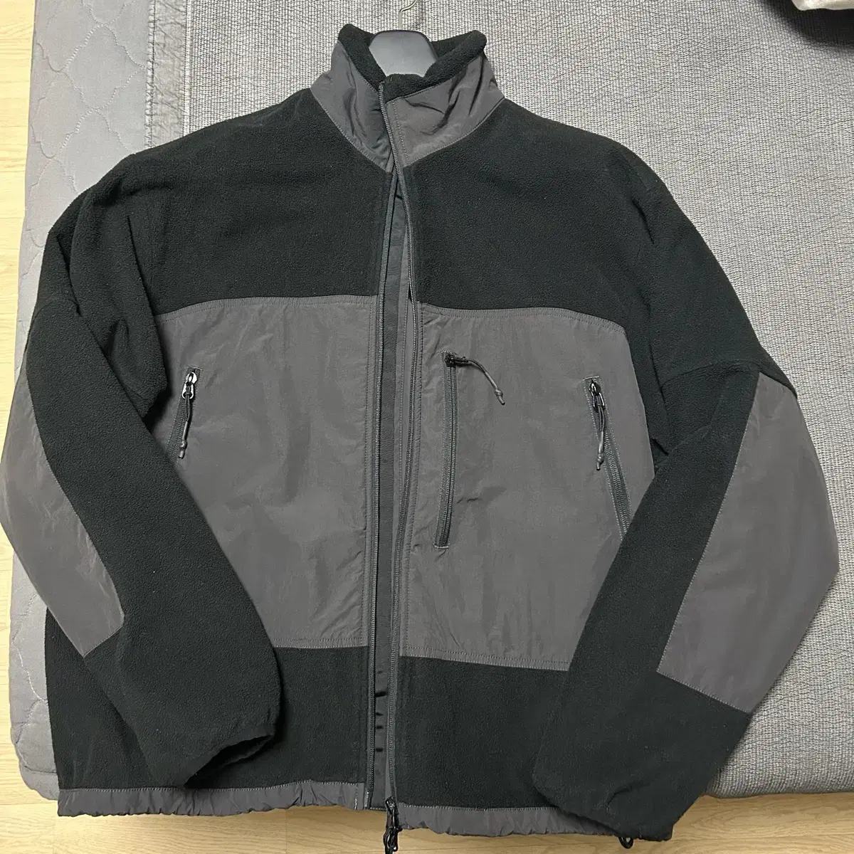 Shape Hiker Jacket Black 2 sizes