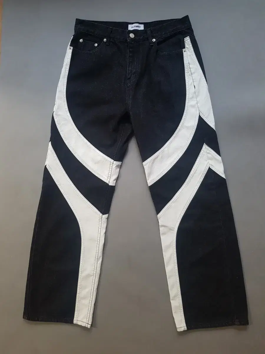 [M] LIL X WAVY White Trim Wide Fit Denim Pants Black Jean 32