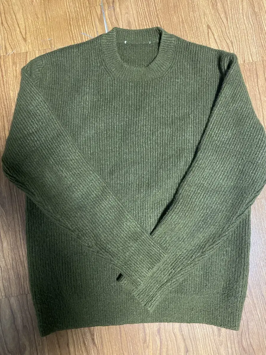 Men's Khaki Wool Knit 100SIZE