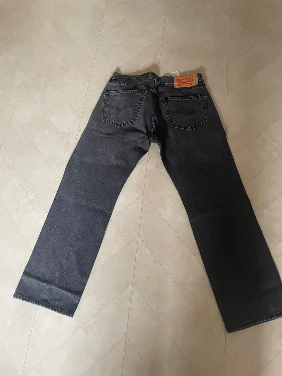 Levi's 501 Black Jeans Black Denim 33/29 New 005013370