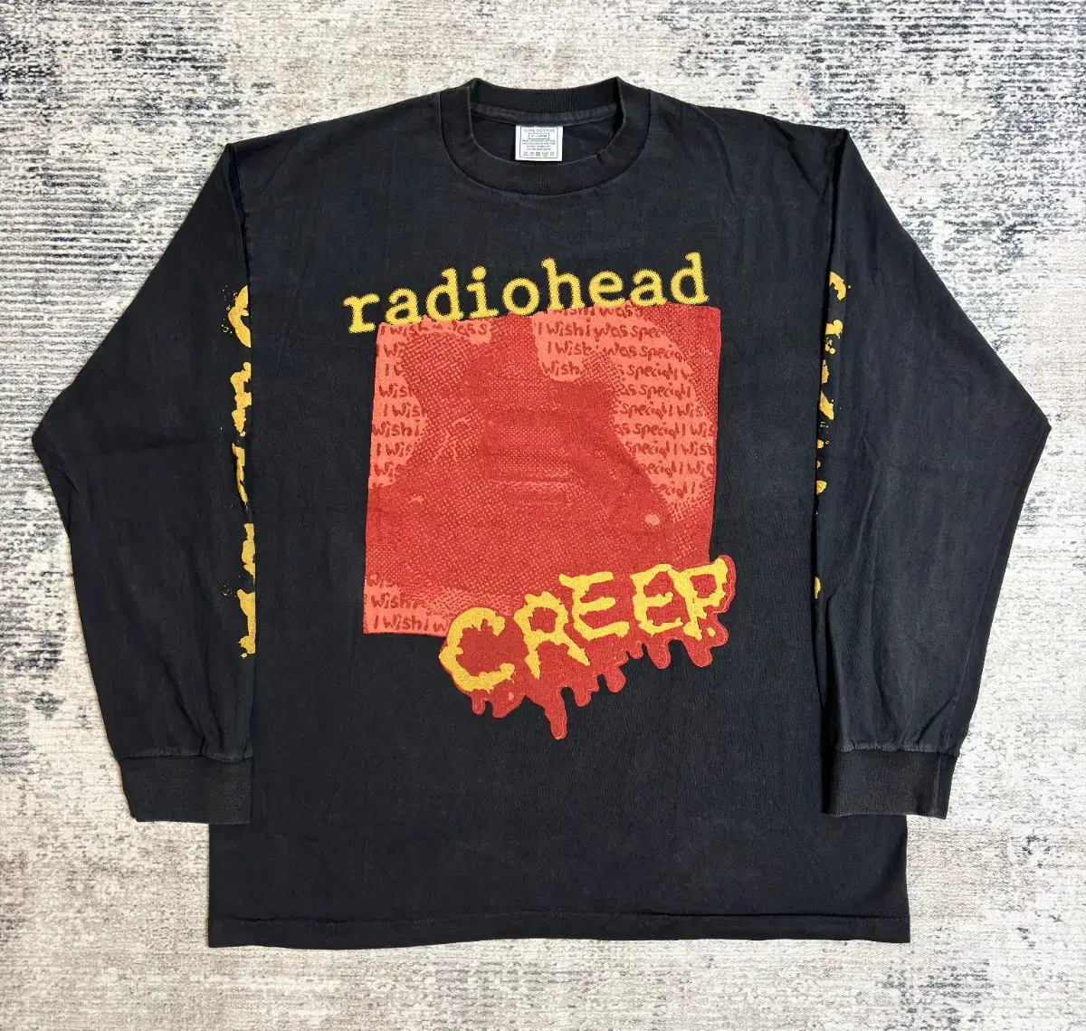 Radiohead Vintage Band Tee (XLsize)Stussy Polythene Llew Wakomaria Palas