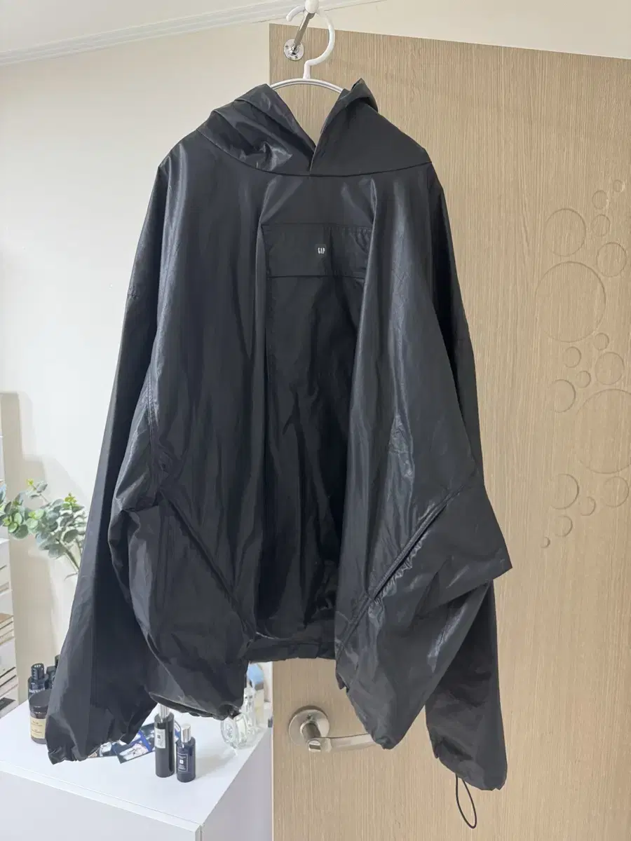 Balenciaga e.ji Gap-coated anorak