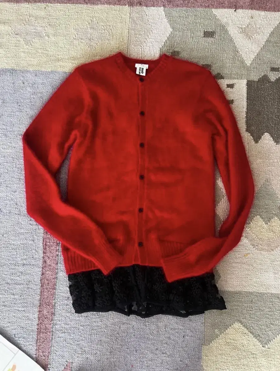 Comme des Garçons Song NOIR KEI NINOMIYA RED cardigan sells