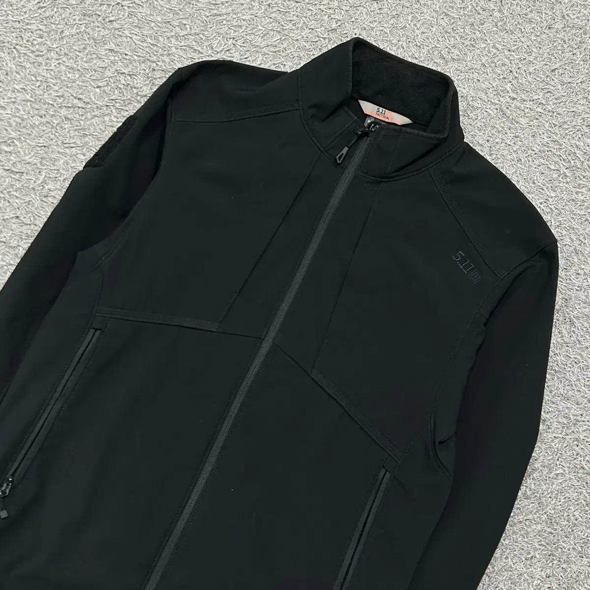 [95] 5.11 Tactical Softshell Jacket