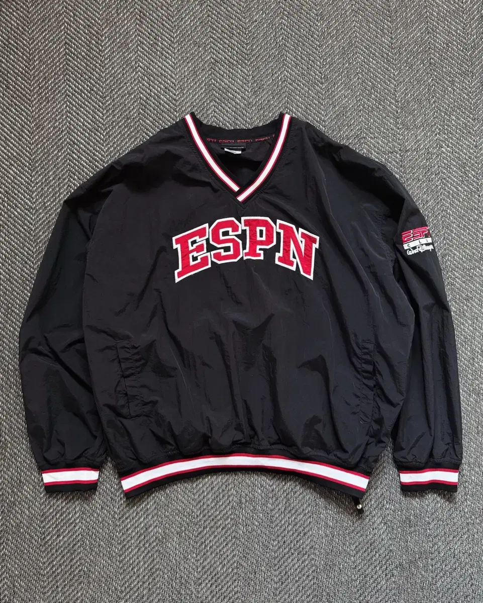 90s ESPN Vintage Warm-Up V-Neck Pullover (105-110)