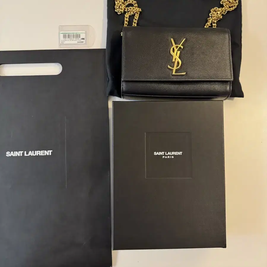 생로랑 케이트백 스몰 블랙 Saint Laurent Kate Small