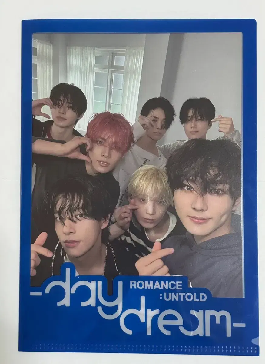 Enhypen Romantold Daydream Group Mini-Poster