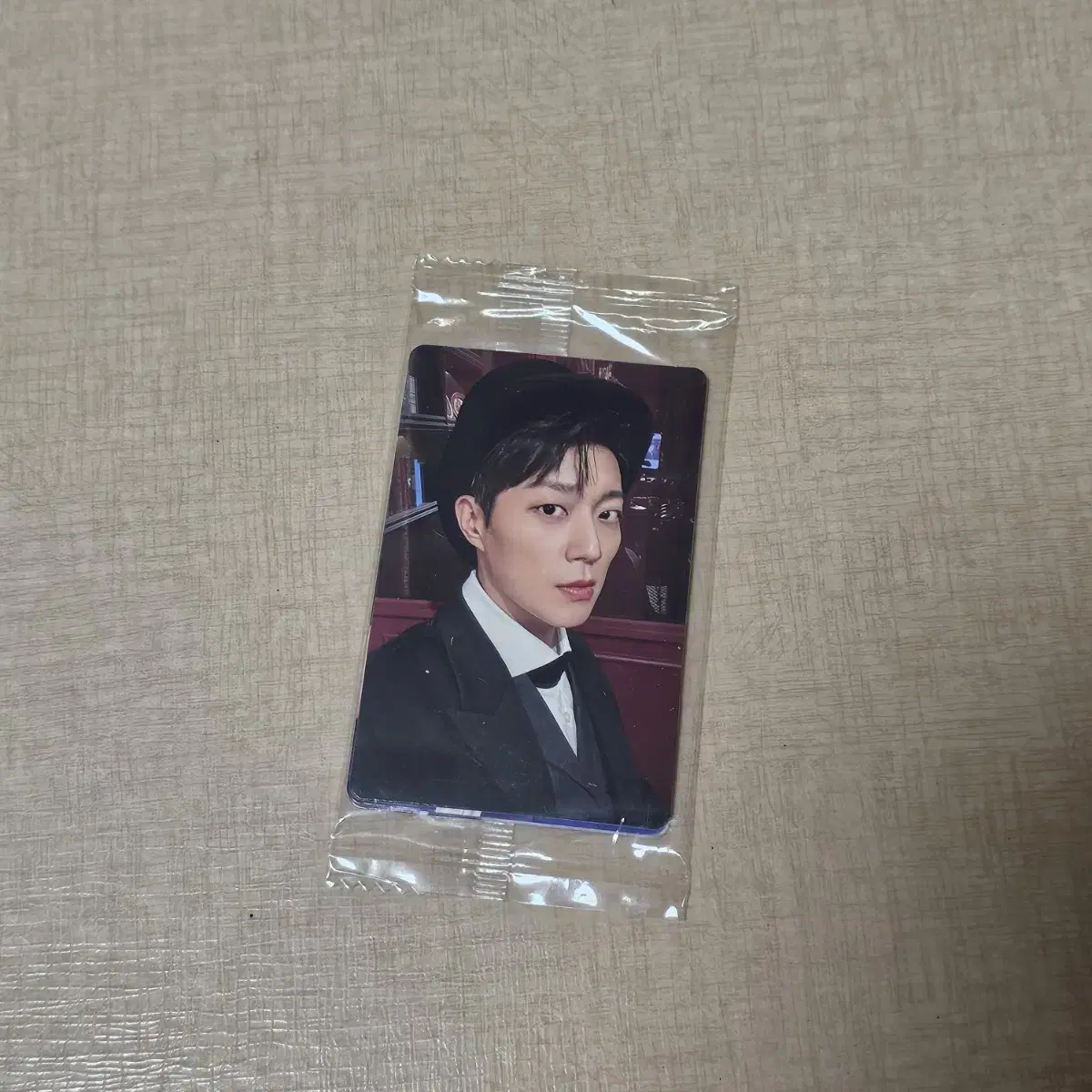 Detective Highlight AdmissionPhotocard unsealed