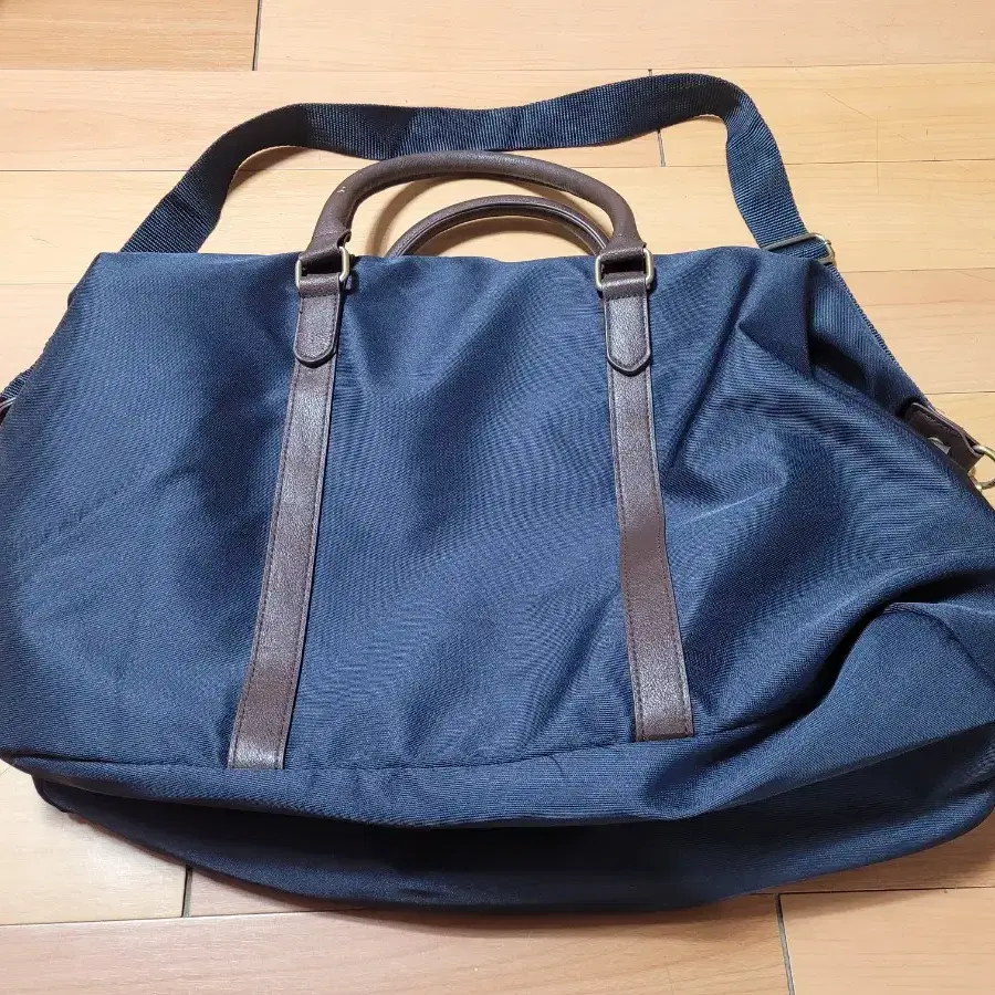 발렌타인 위크엔드 백(weekend bag)