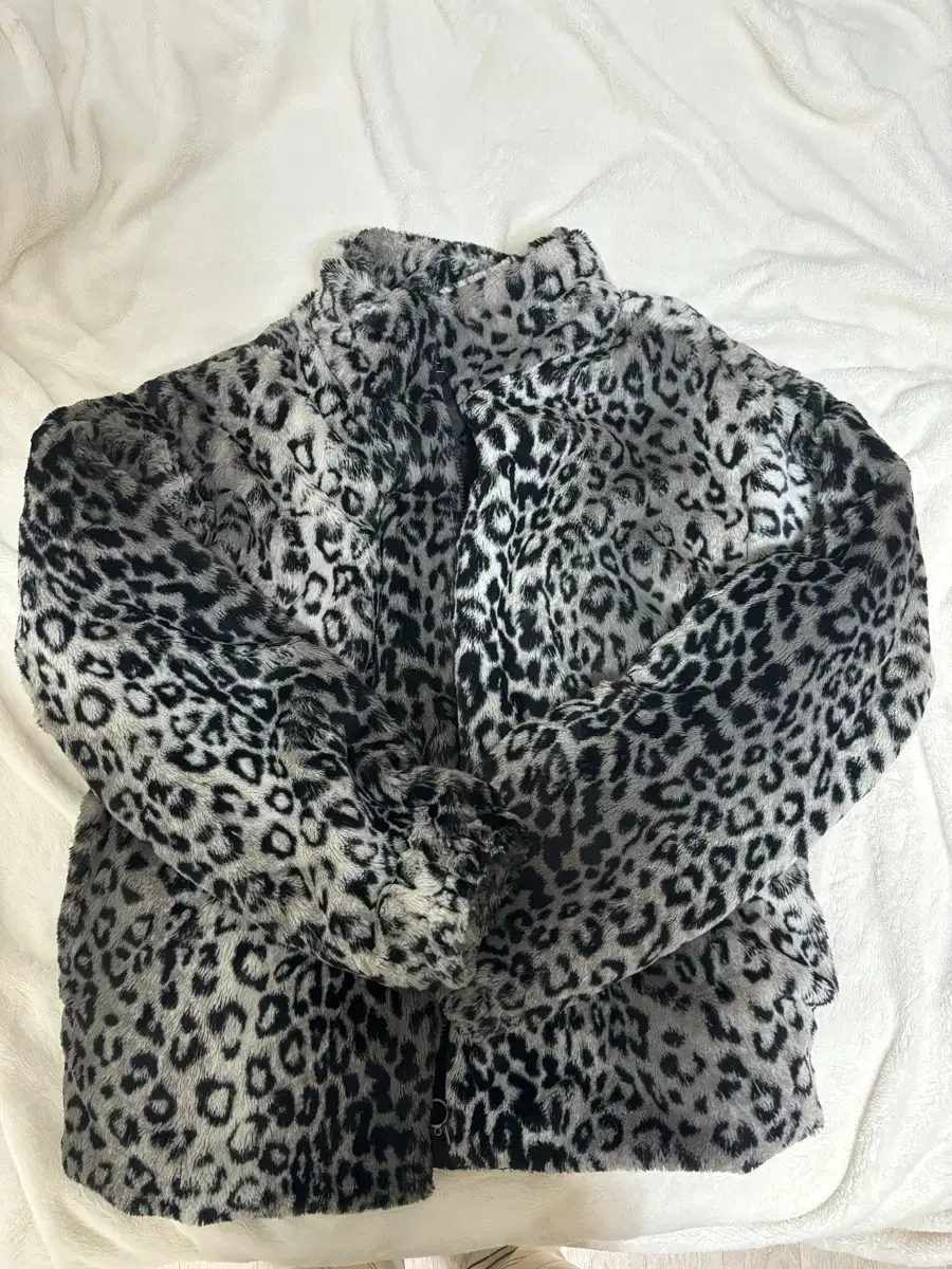 Leopard Leopard Fur Jacket L