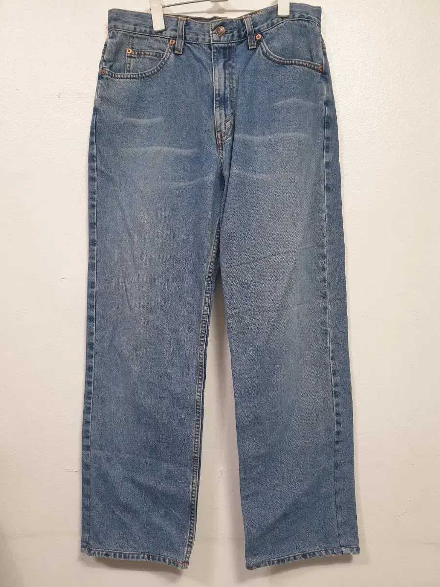 Levi's Vintage Orange Tab 220 Jeans 31