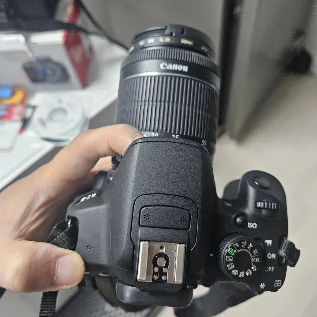 캐논 DSLR EOS 700D + 1855 번들 kit 새상품급