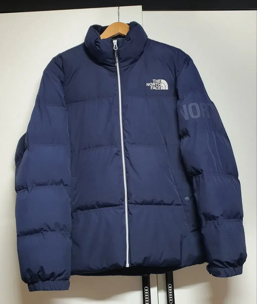 The North Face White Belle Noodle Down 105 Size Navy