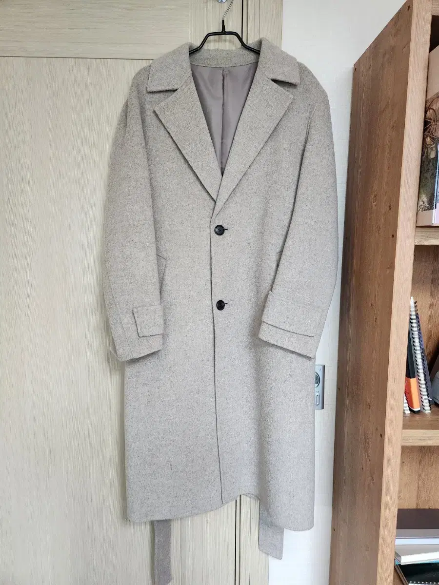 Single-breasted cashmere-blend coat from Christie's