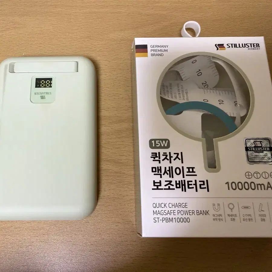 보조배터리 15w 10,000 mAh 올리브색상