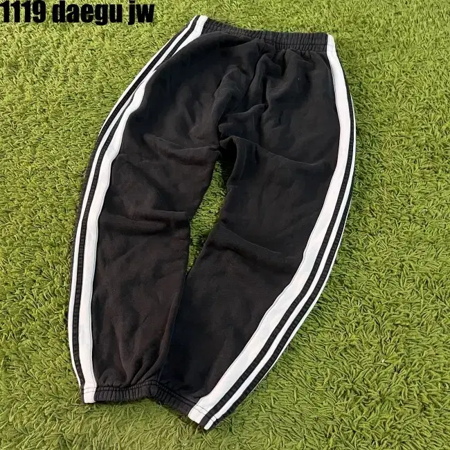 L ADIDAS PANTS 아디다스 바지