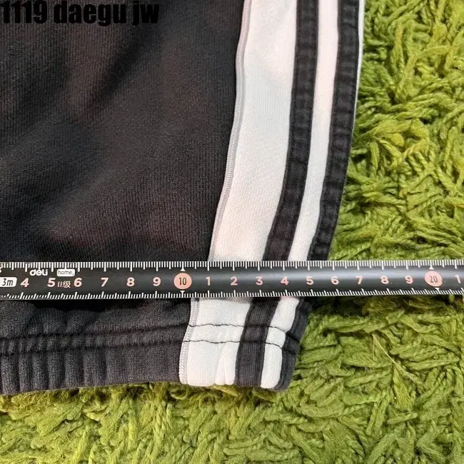 L ADIDAS PANTS 아디다스 바지