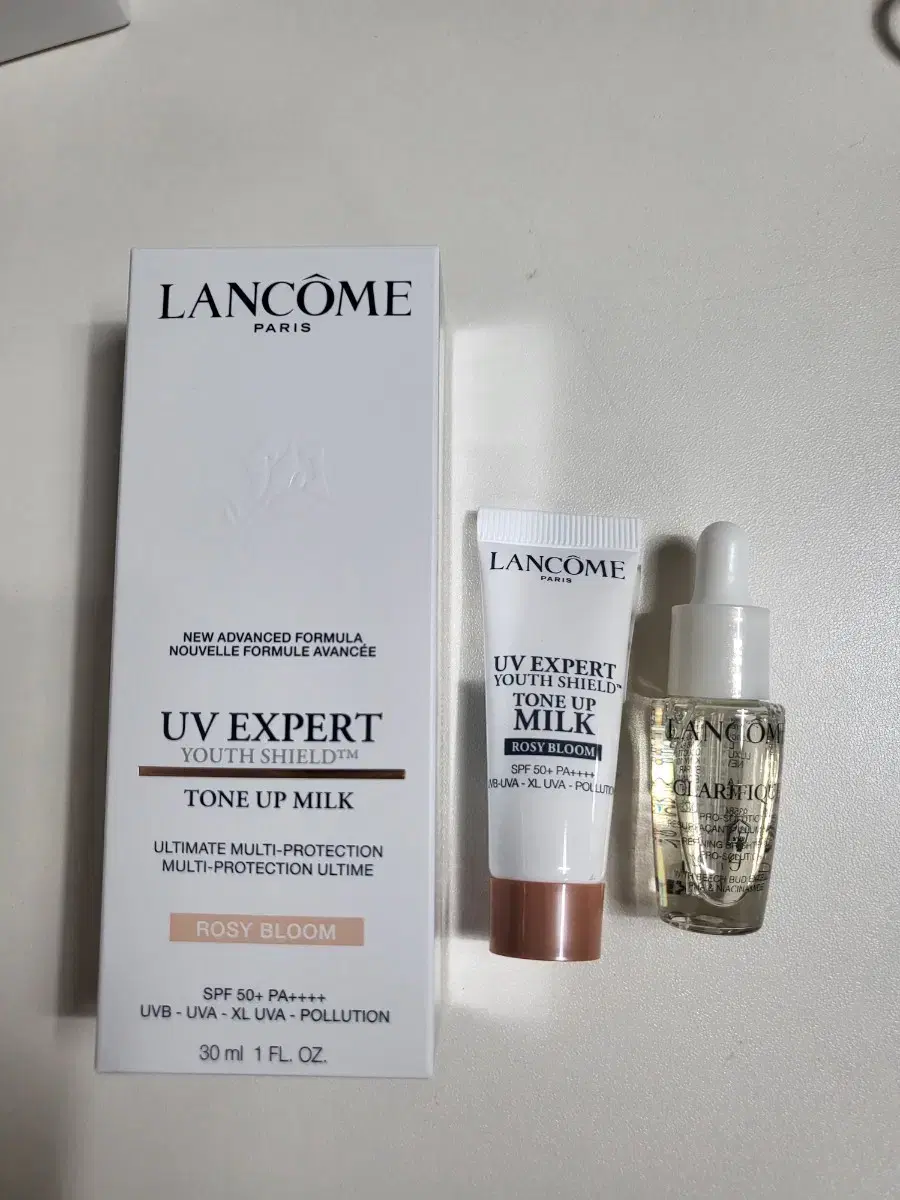 미개봉)랑콤 UV 엑스퍼트 톤업로지 30ml(샘플2종증정)