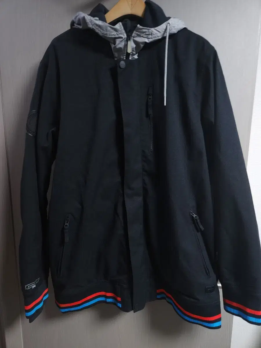 Nike Jacket (Storm Fit), XL-110 SIZE