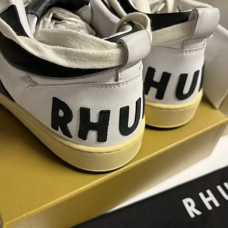 Rhude 루드 로우 스니커즈 블랙/화이트 새상품