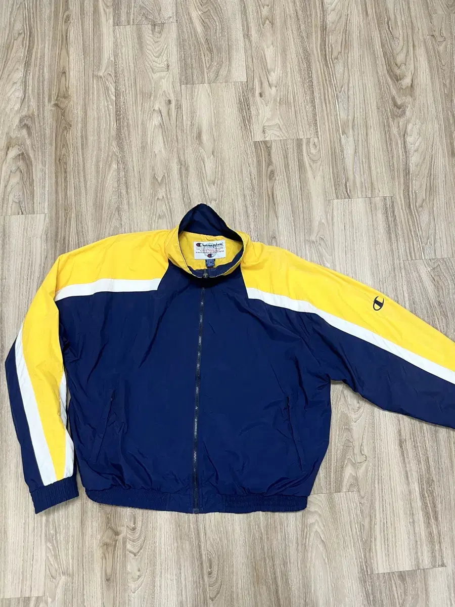 Champion Old School Windbreaker