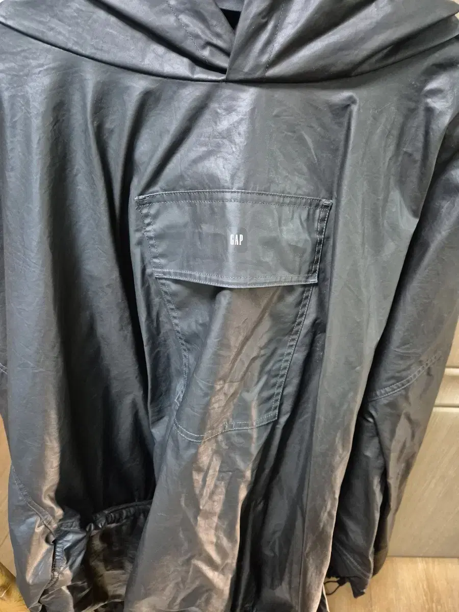 E.JI Gap Balenciaga Anorak