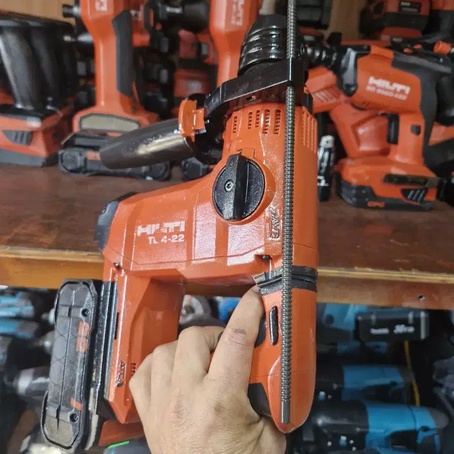 [HILTI]힐티충전함마드릴 TE4A22ATC 신형뉴런